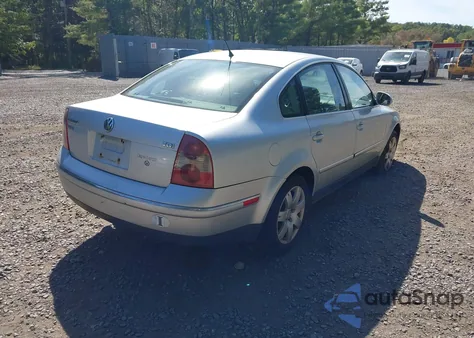 2005 Volkswagen Passat Gls Tdi from USA, damaged, VIN WVWAE63B85E076730
